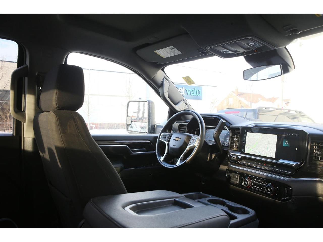 2025 Chevrolet Silverado 2500 HD LT Crew Cab 4X4 | Long Box 6.8 FT | 6.6 V8 | ALLISON 10 SPD- Automatic Photo