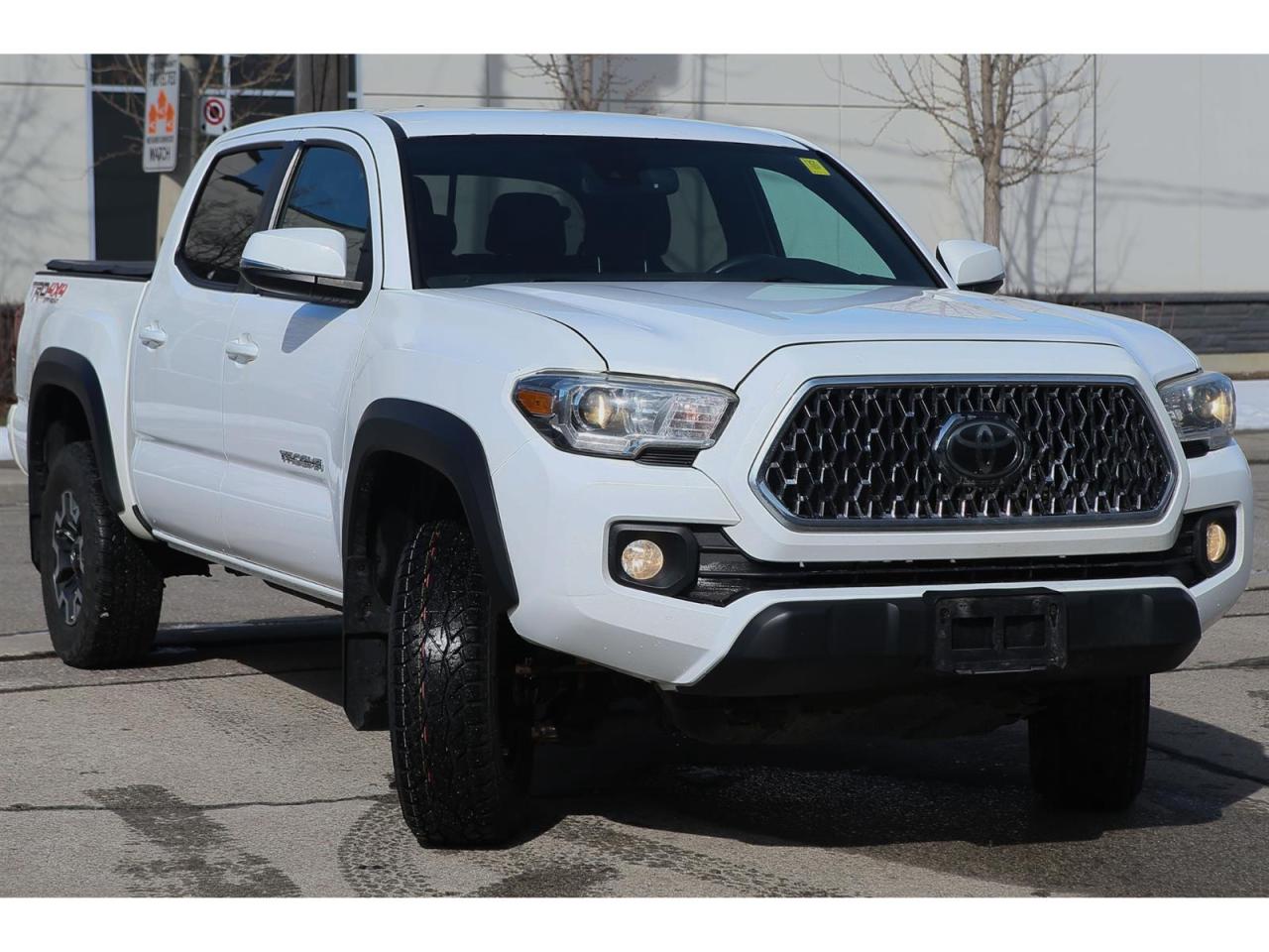 2018 Toyota Tacoma SR5 Double Cab Long Bed V6 6AT| 4X4 | TRD Off-Road Photo