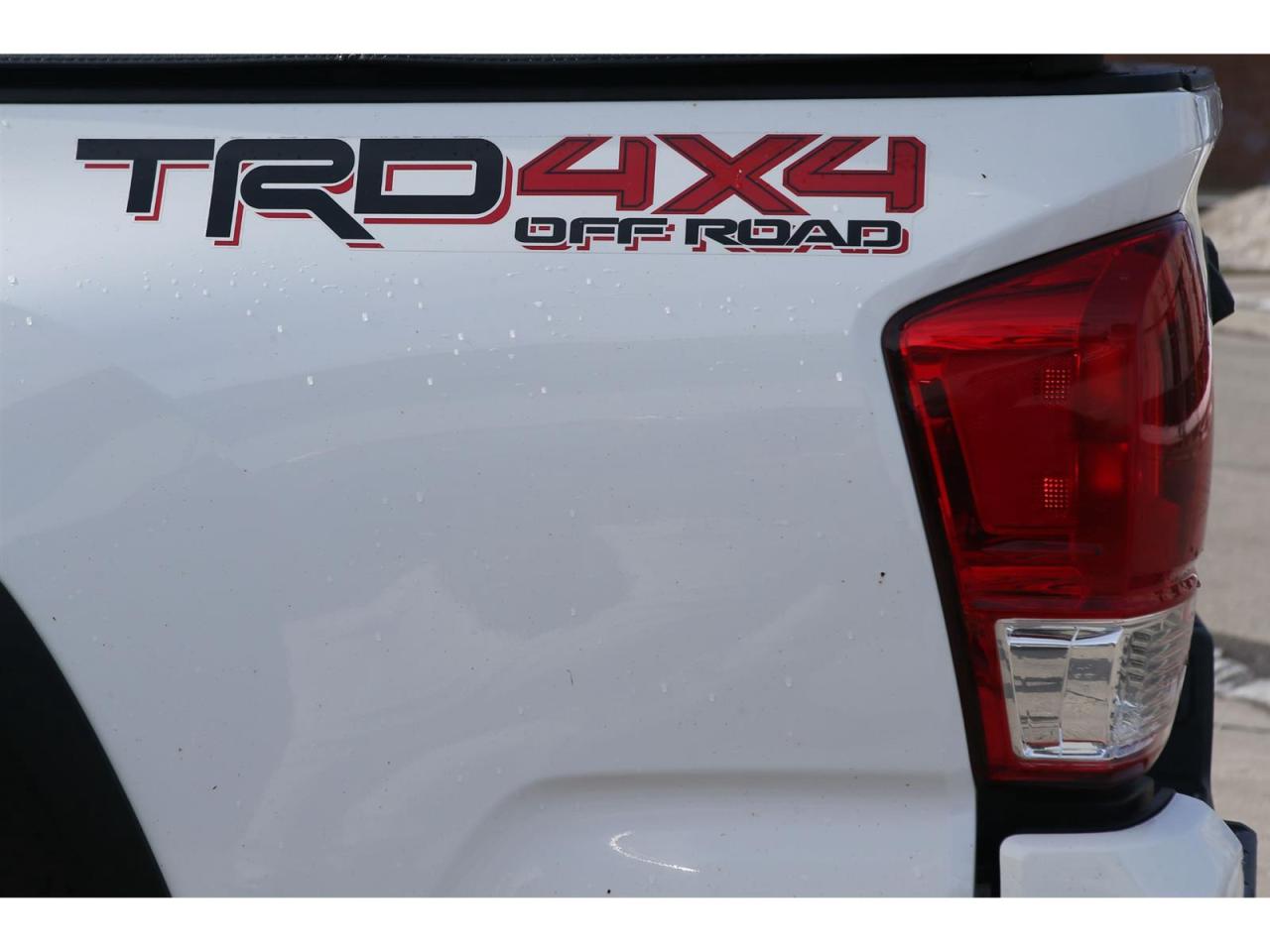 2018 Toyota Tacoma SR5 Double Cab Long Bed V6 6AT| 4X4 | TRD Off-Road Photo