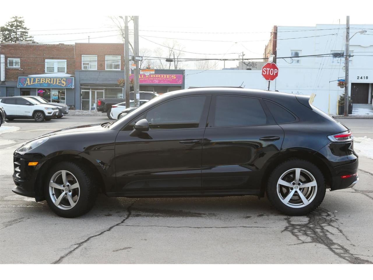 2020 Porsche Macan  Photo