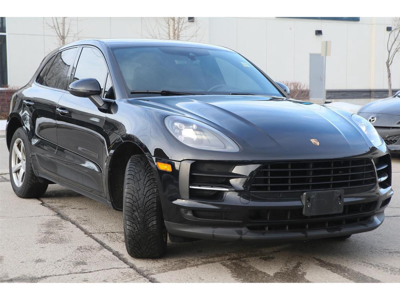 2020 Porsche Macan  Photo