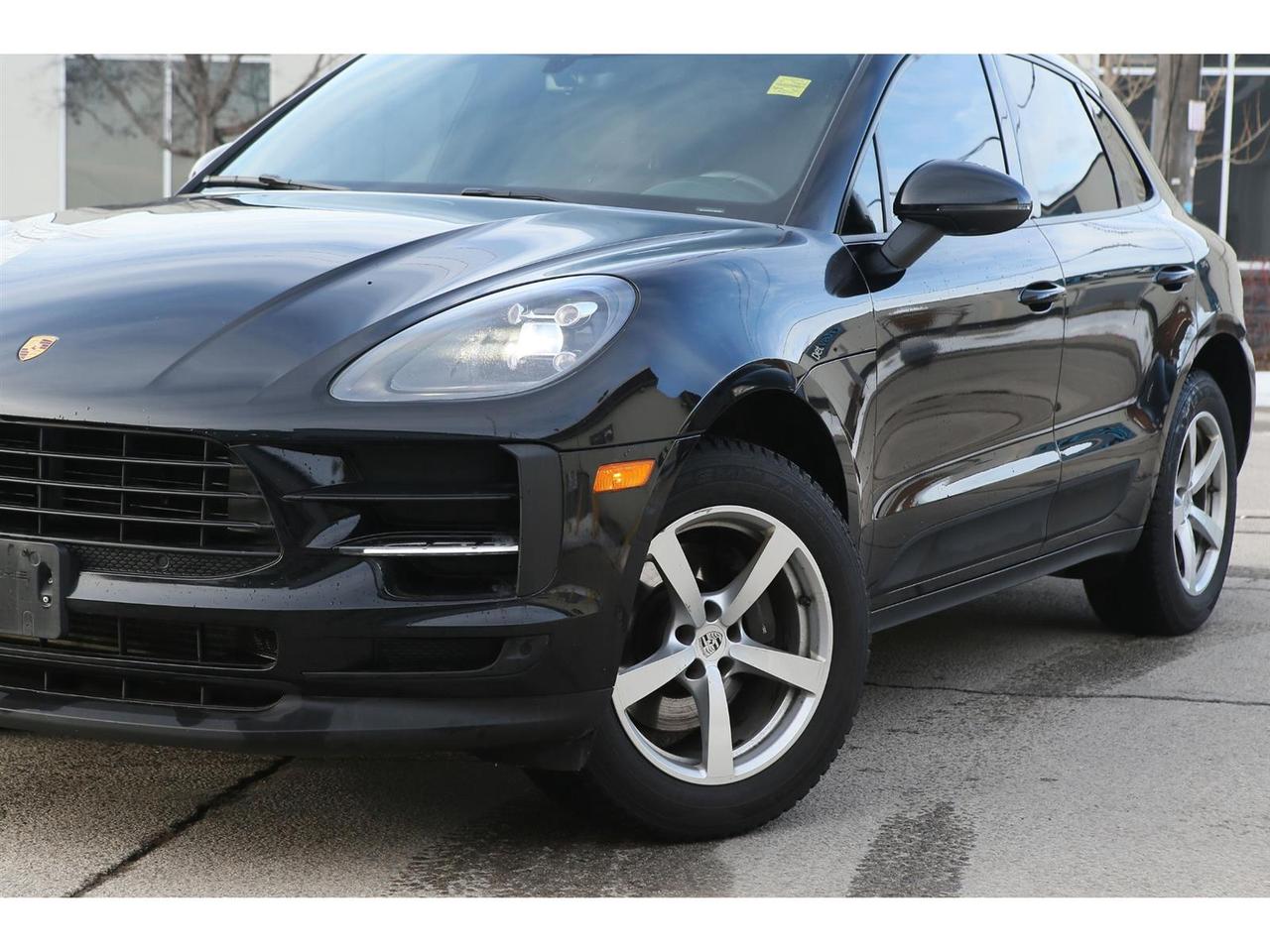 2020 Porsche Macan  Photo
