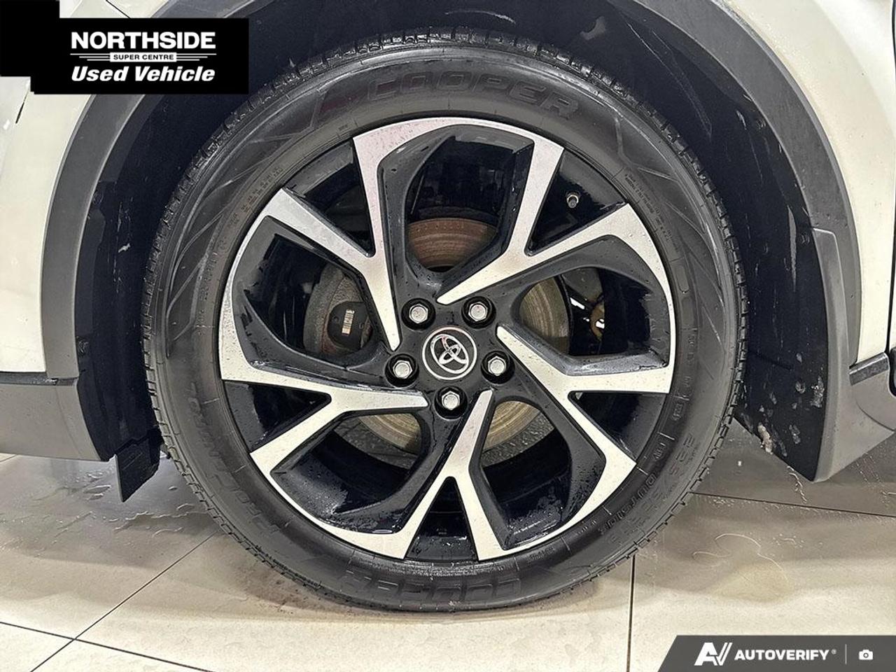2019 Toyota C-HR Base 4dr Front-Wheel Drive Sport Utility Photo