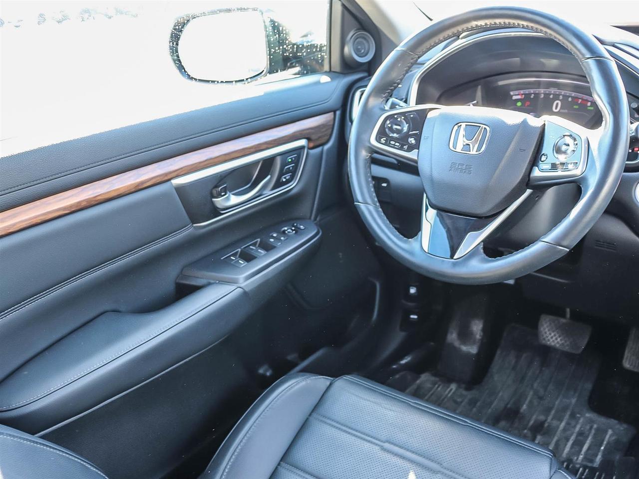 2020 Honda CR-V Touring Photo