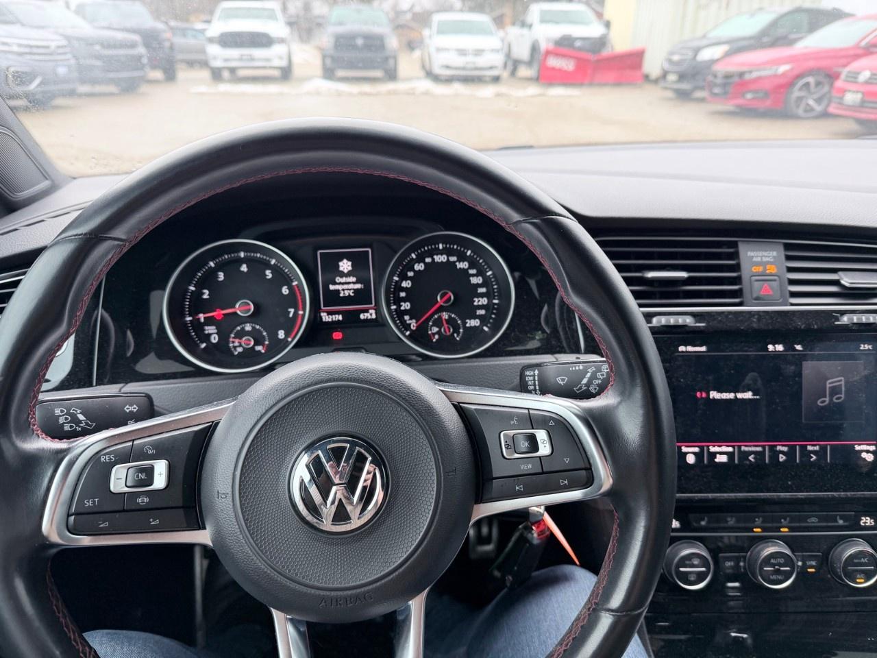 2019 Volkswagen Golf GTI  Photo