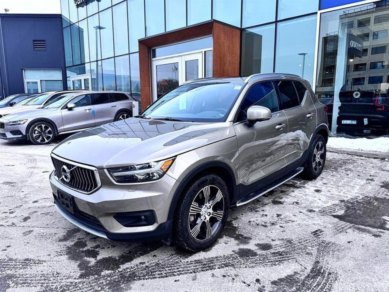 2022 Volvo XC40 T5 AWD Inscription Photo