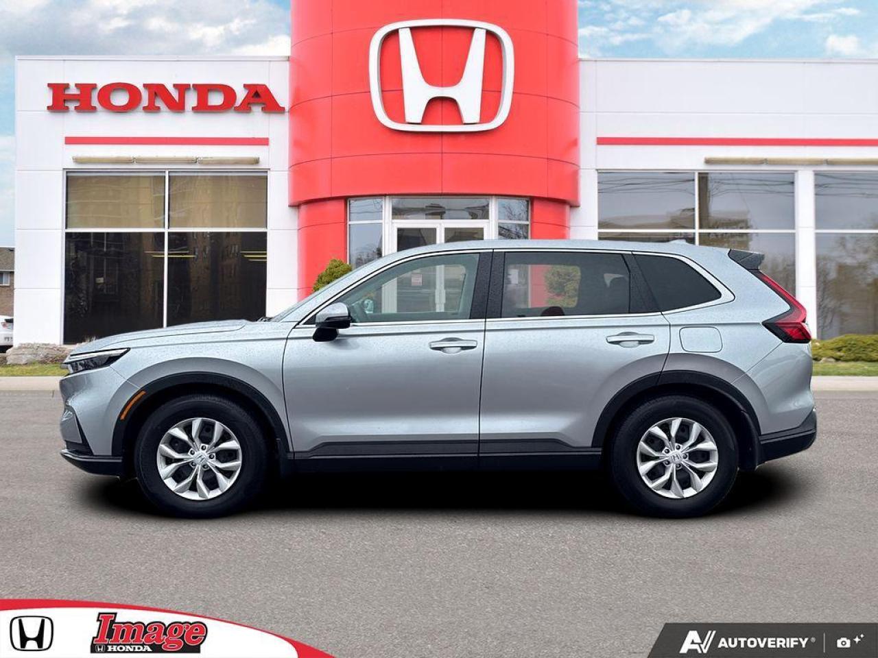 2025 Honda CR-V LX 2WD   APPLE CARPLAY   HTD SEATS   NO CLAIMS Photo3