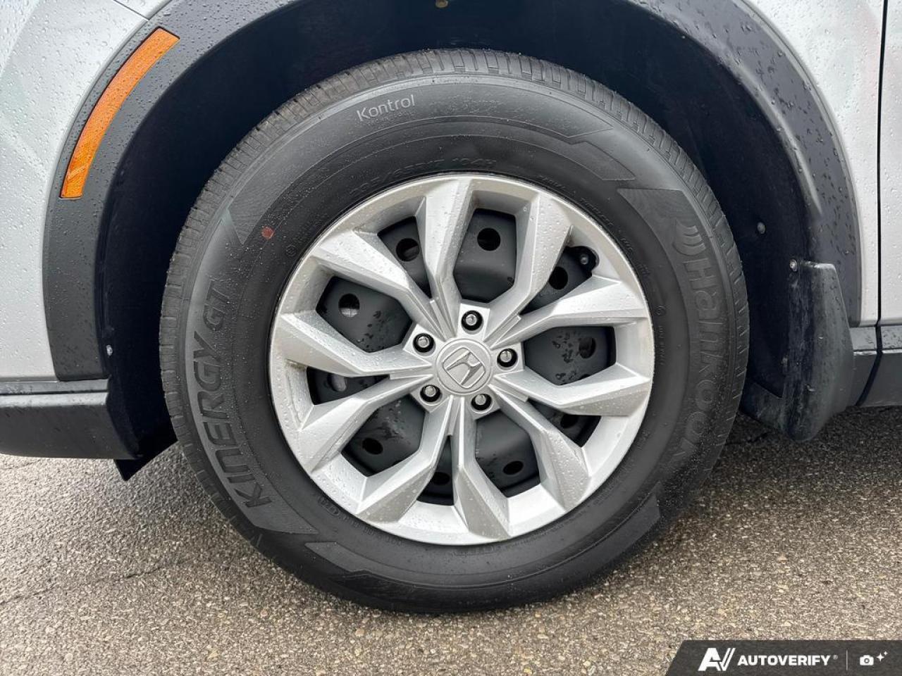 2025 Honda CR-V LX 2WD   APPLE CARPLAY   HTD SEATS   NO CLAIMS Photo