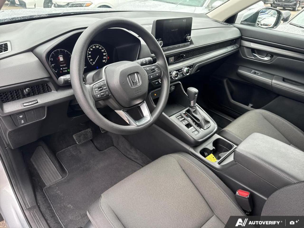 2025 Honda CR-V LX 2WD   APPLE CARPLAY   HTD SEATS   NO CLAIMS Photo