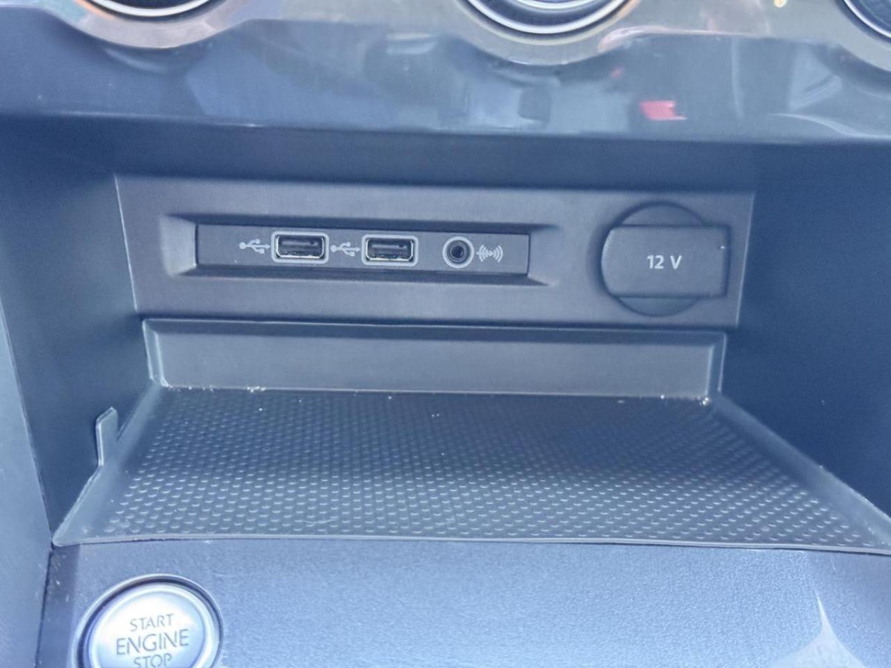 2019 Volkswagen Tiguan HIGHLINE 4MOTION/ 4 BRAND NEW TIRES/ CERTIFIED Photo