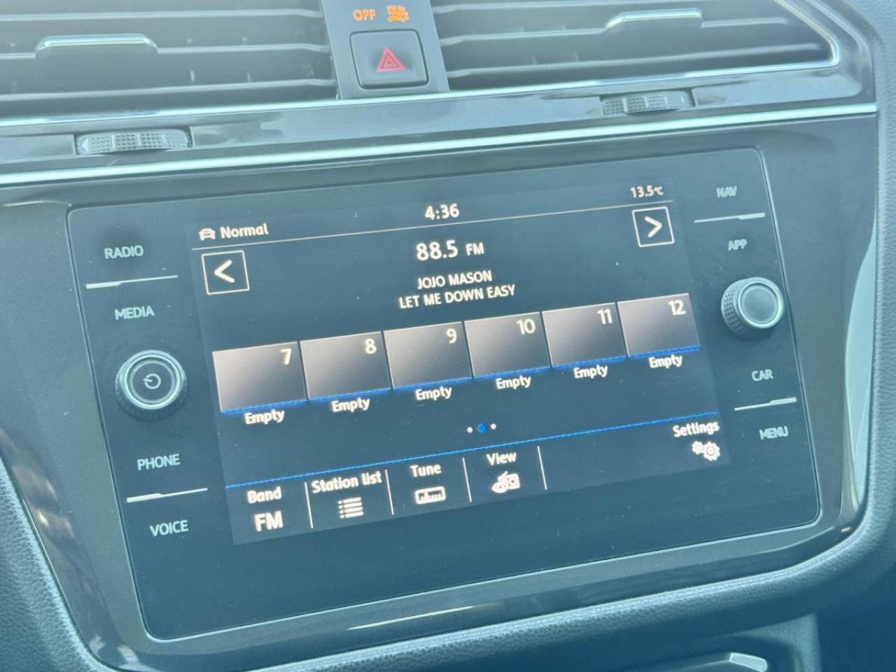 2019 Volkswagen Tiguan HIGHLINE 4MOTION/ 4 BRAND NEW TIRES/ CERTIFIED Photo