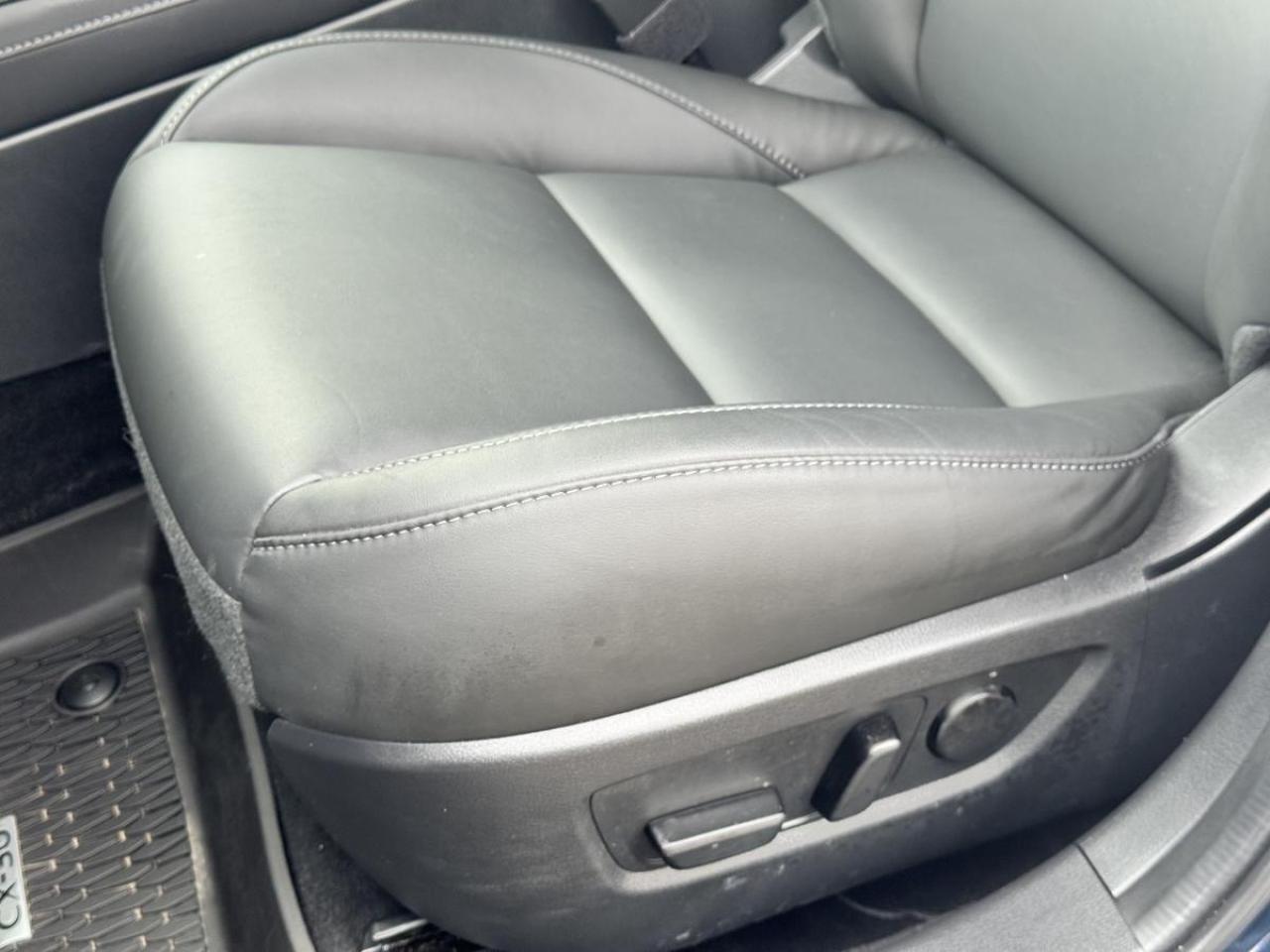 2025 Mazda CX-30 GS LUXURY AWD/ SOLD/ PENDING DELIVERY Photo