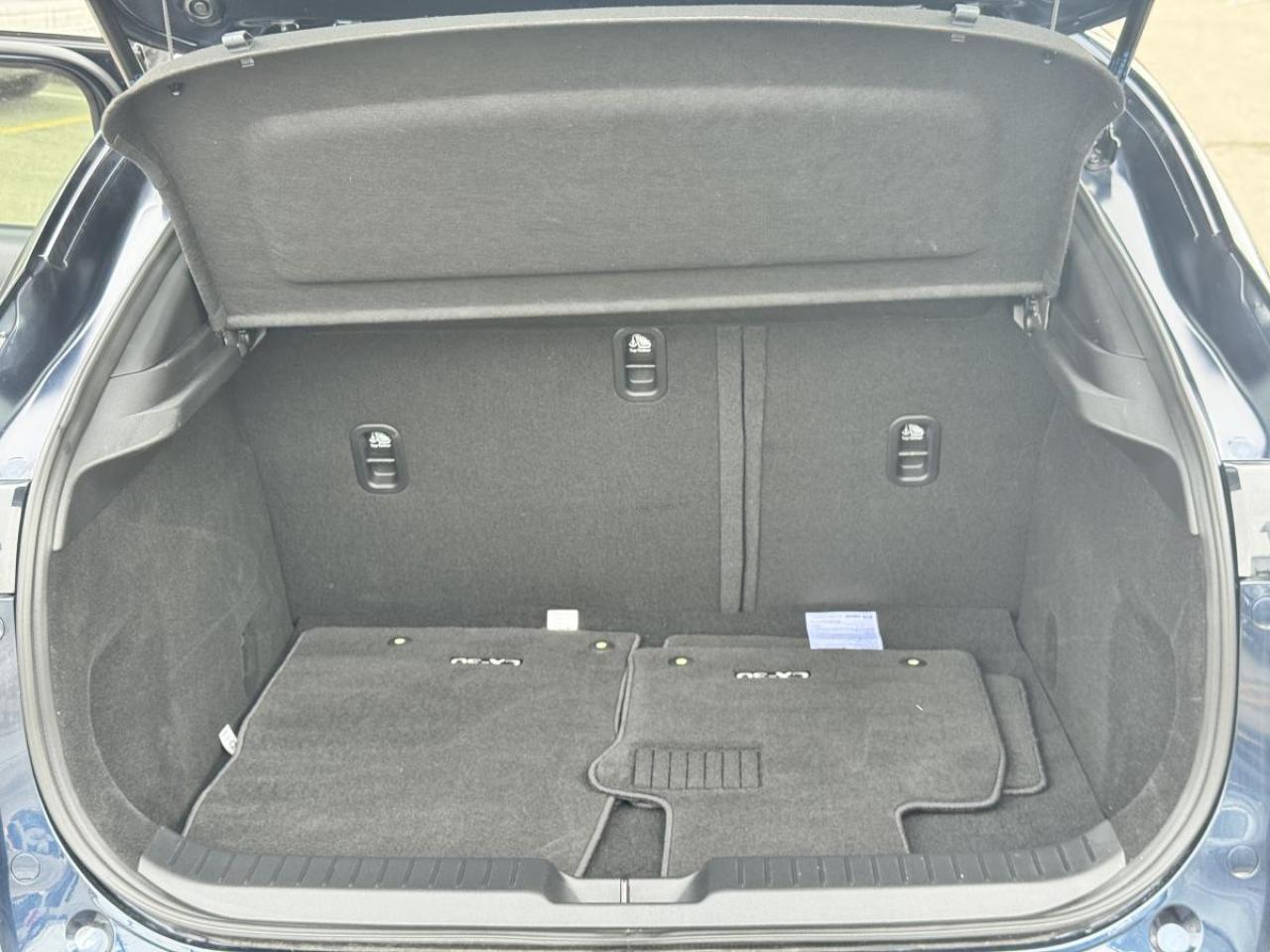 2025 Mazda CX-30 GS LUXURY AWD/ SOLD/ PENDING DELIVERY Photo