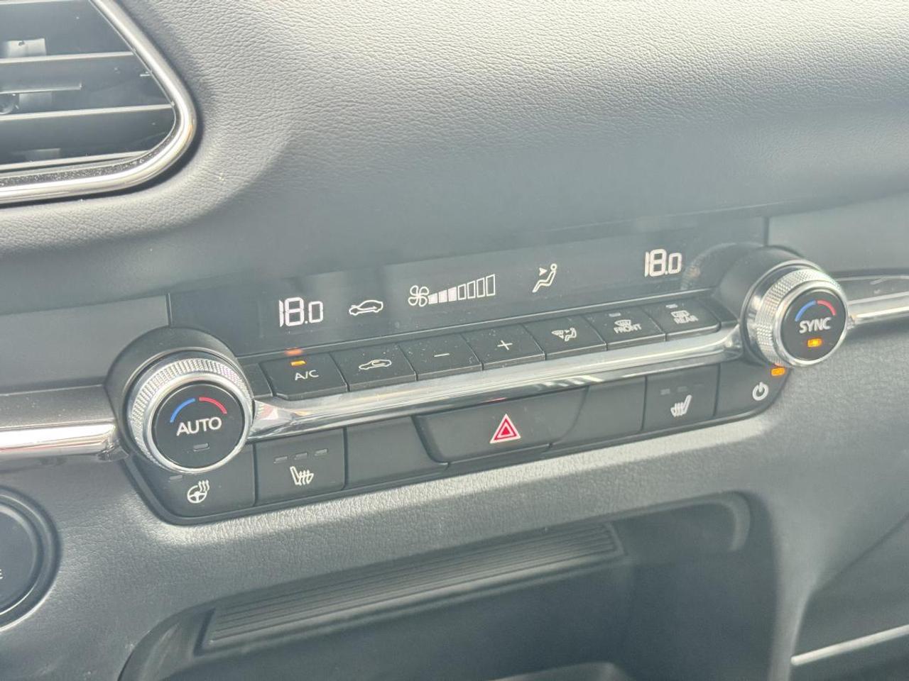 2025 Mazda CX-30 GS LUXURY AWD/ SOLD/ PENDING DELIVERY Photo