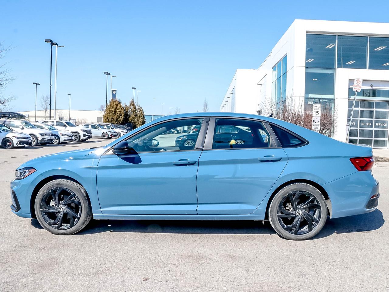 2025 Volkswagen Jetta Comfortline AUTO Photo