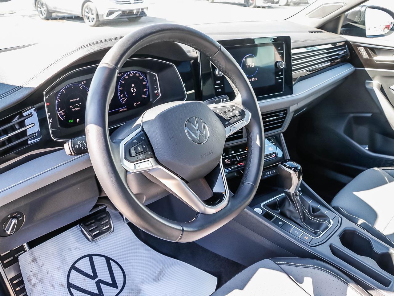 2025 Volkswagen Jetta Comfortline AUTO Photo