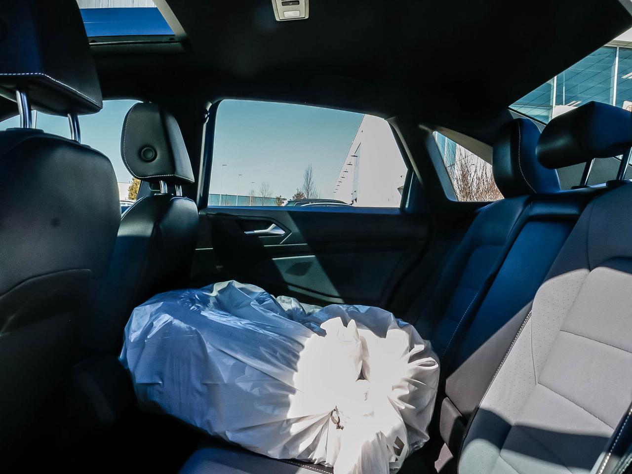 2025 Volkswagen Jetta Comfortline AUTO Photo