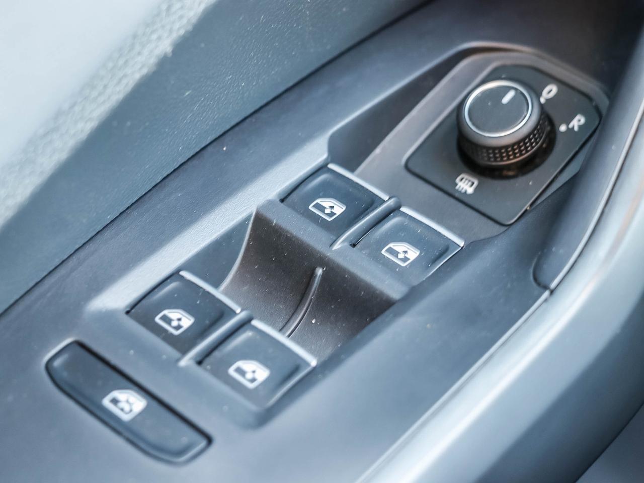 2025 Volkswagen Jetta Comfortline AUTO Photo