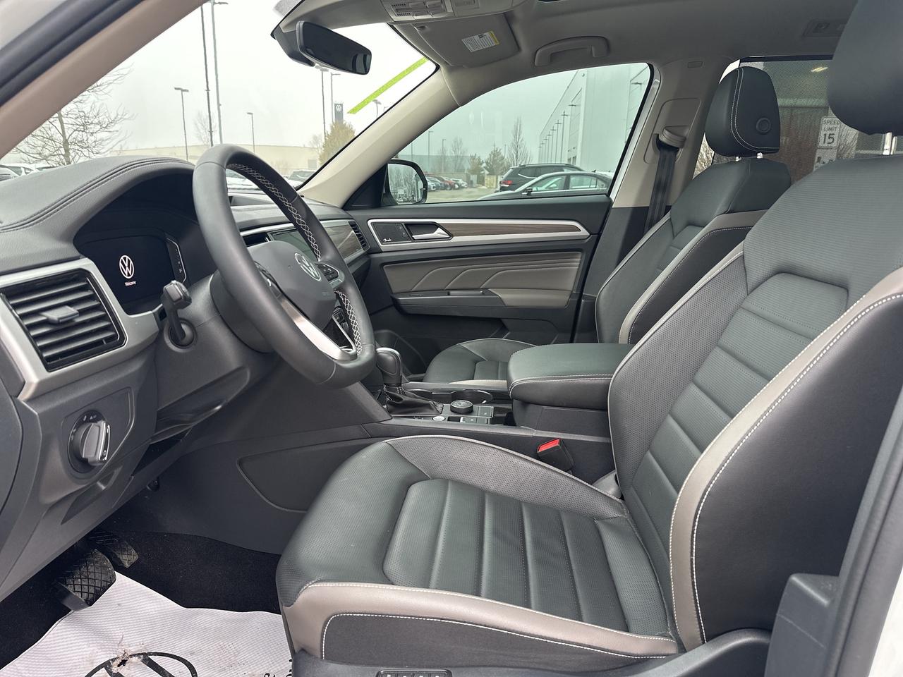 2023 Volkswagen Atlas Highline 3.6 FSI 4MOTION Photo