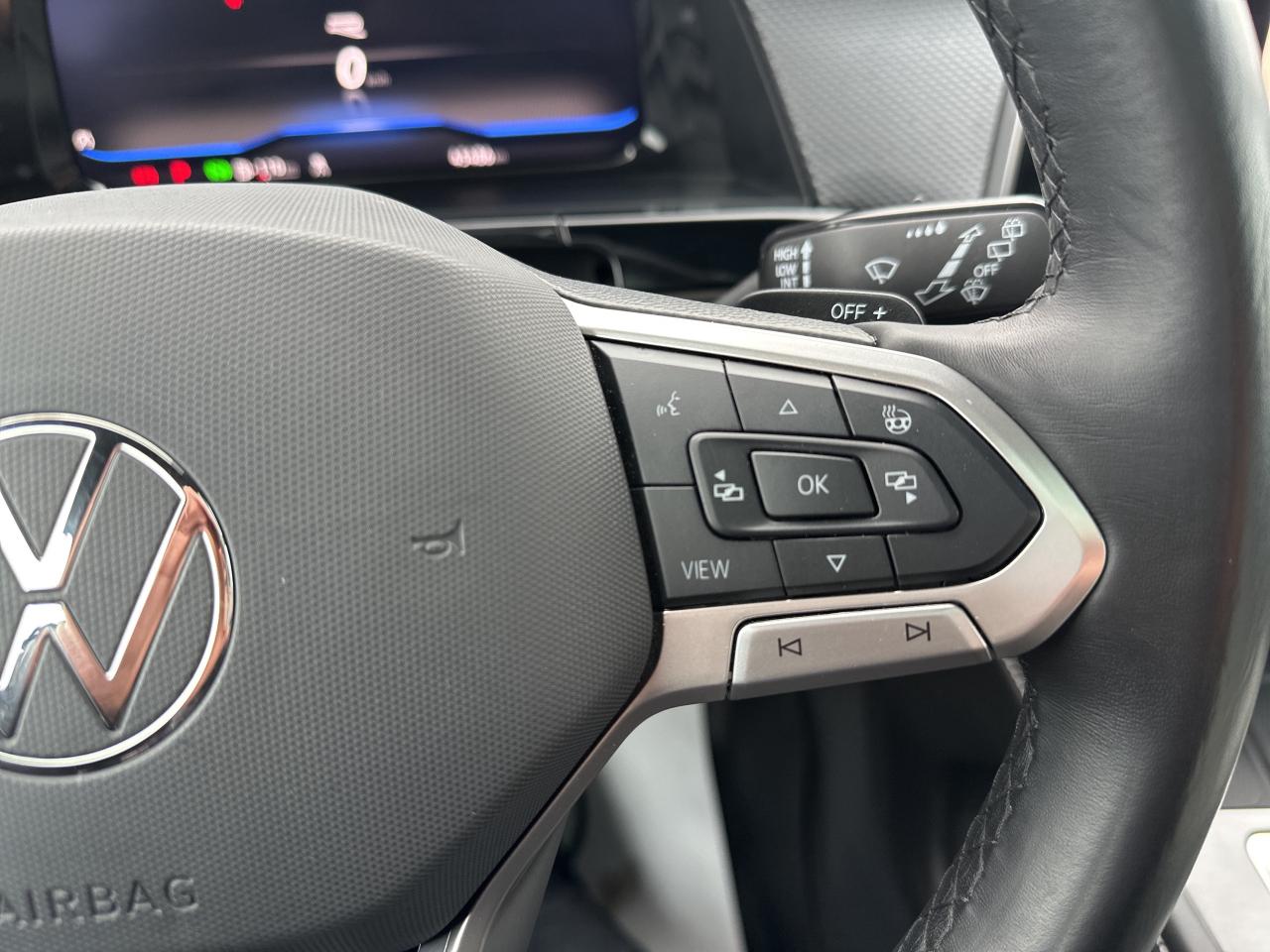 2024 Volkswagen Atlas Cross Sport Execline 2.0 TSI 4MOTION Photo