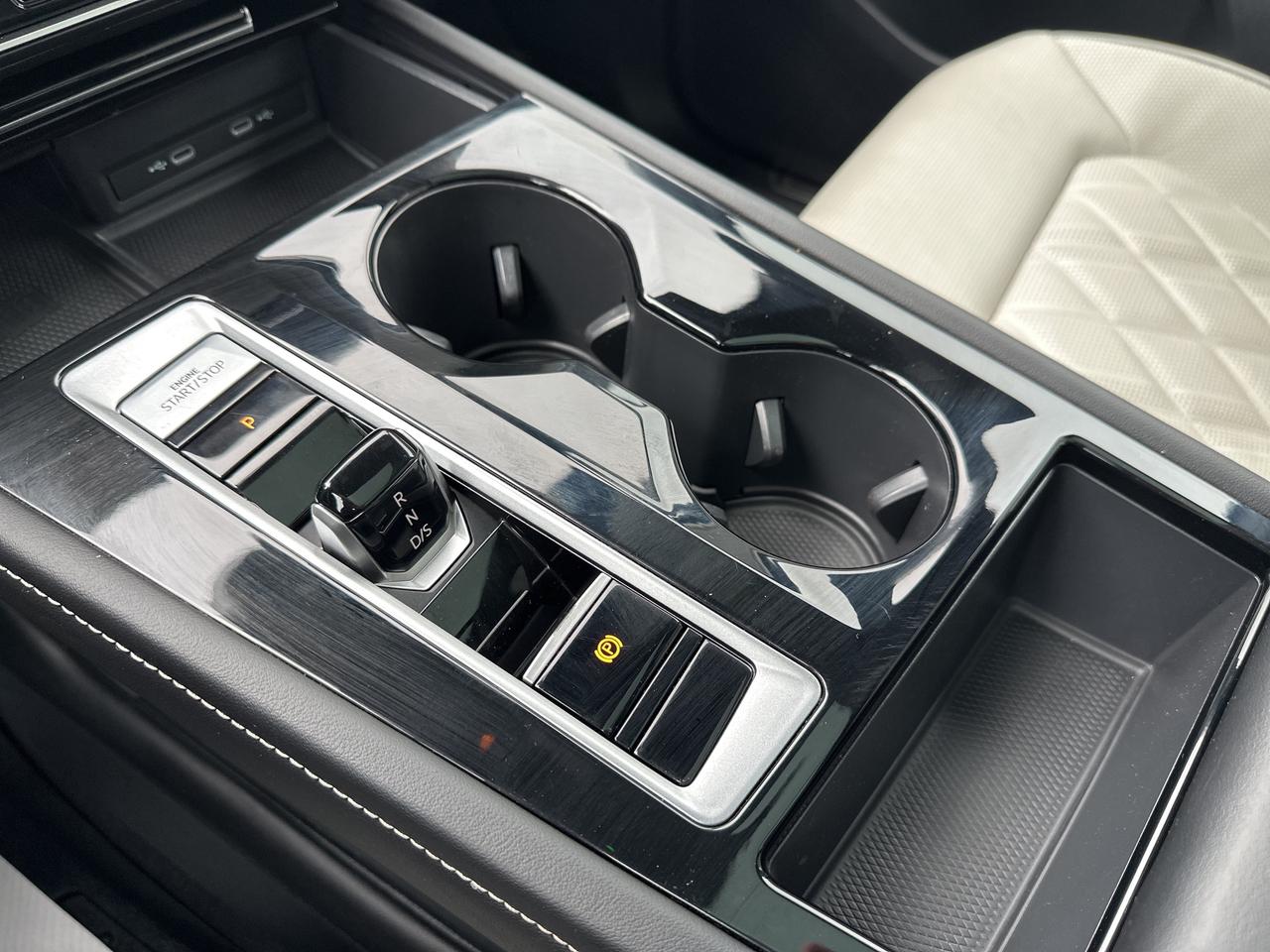 2024 Volkswagen Atlas Cross Sport Execline 2.0 TSI 4MOTION Photo