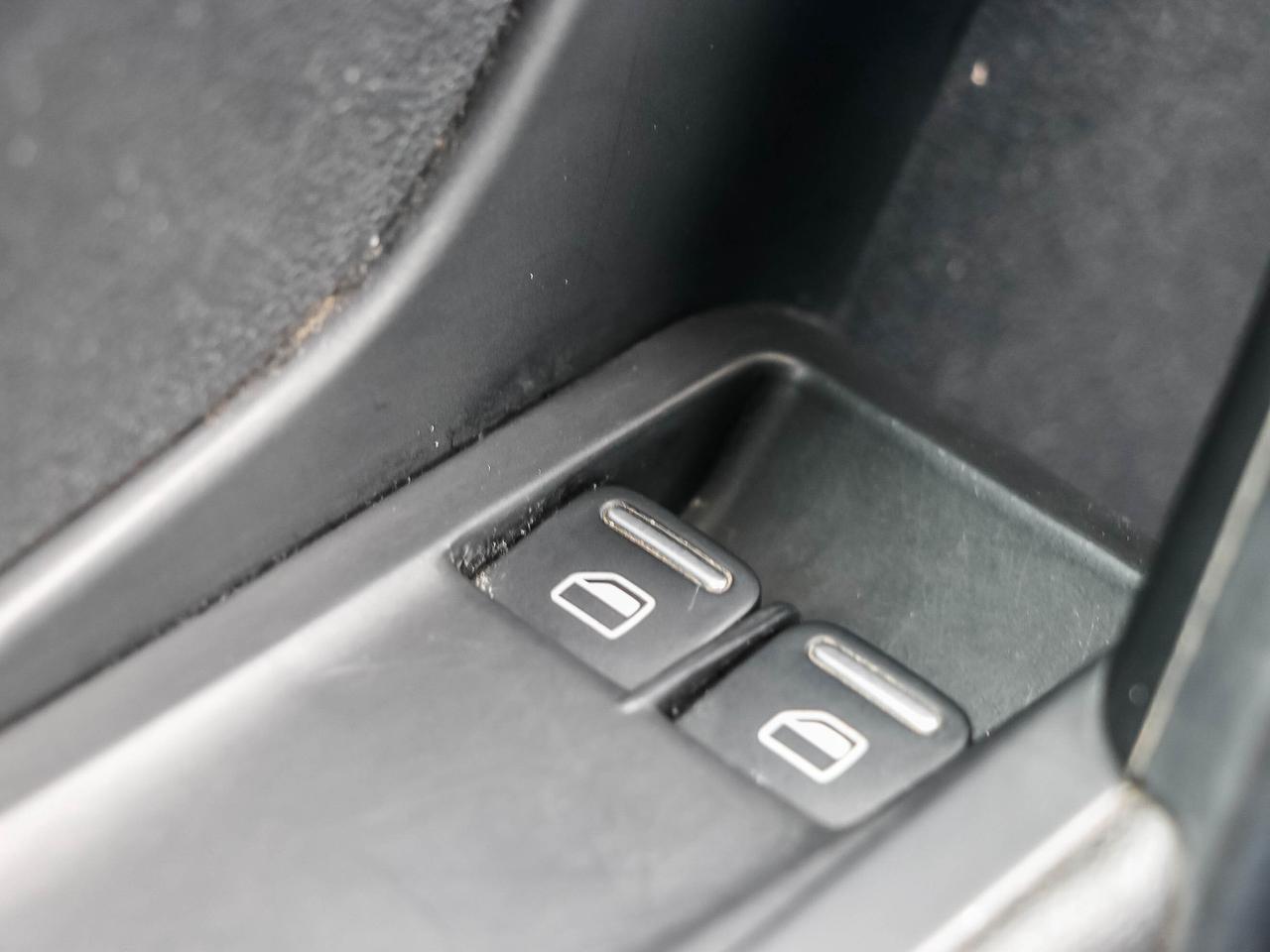 2019 Volkswagen Beetle Wolfsburg Edition Auto Photo