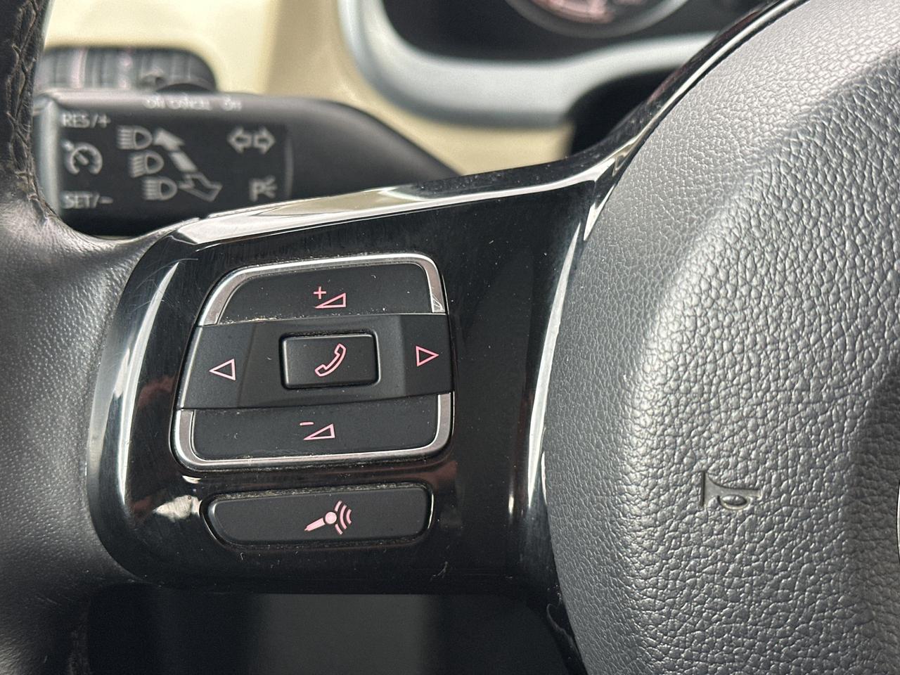 2019 Volkswagen Beetle Wolfsburg Edition Auto Photo