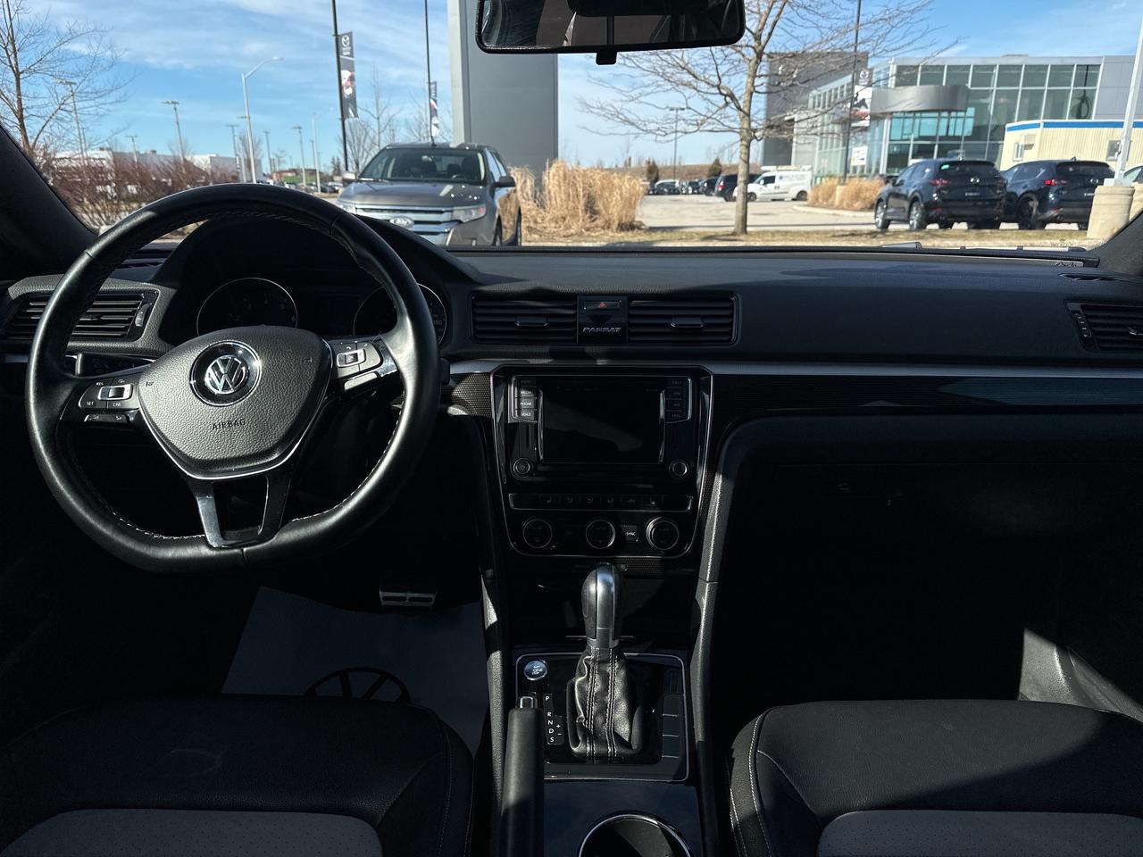 2018 Volkswagen Passat GT DSG Photo