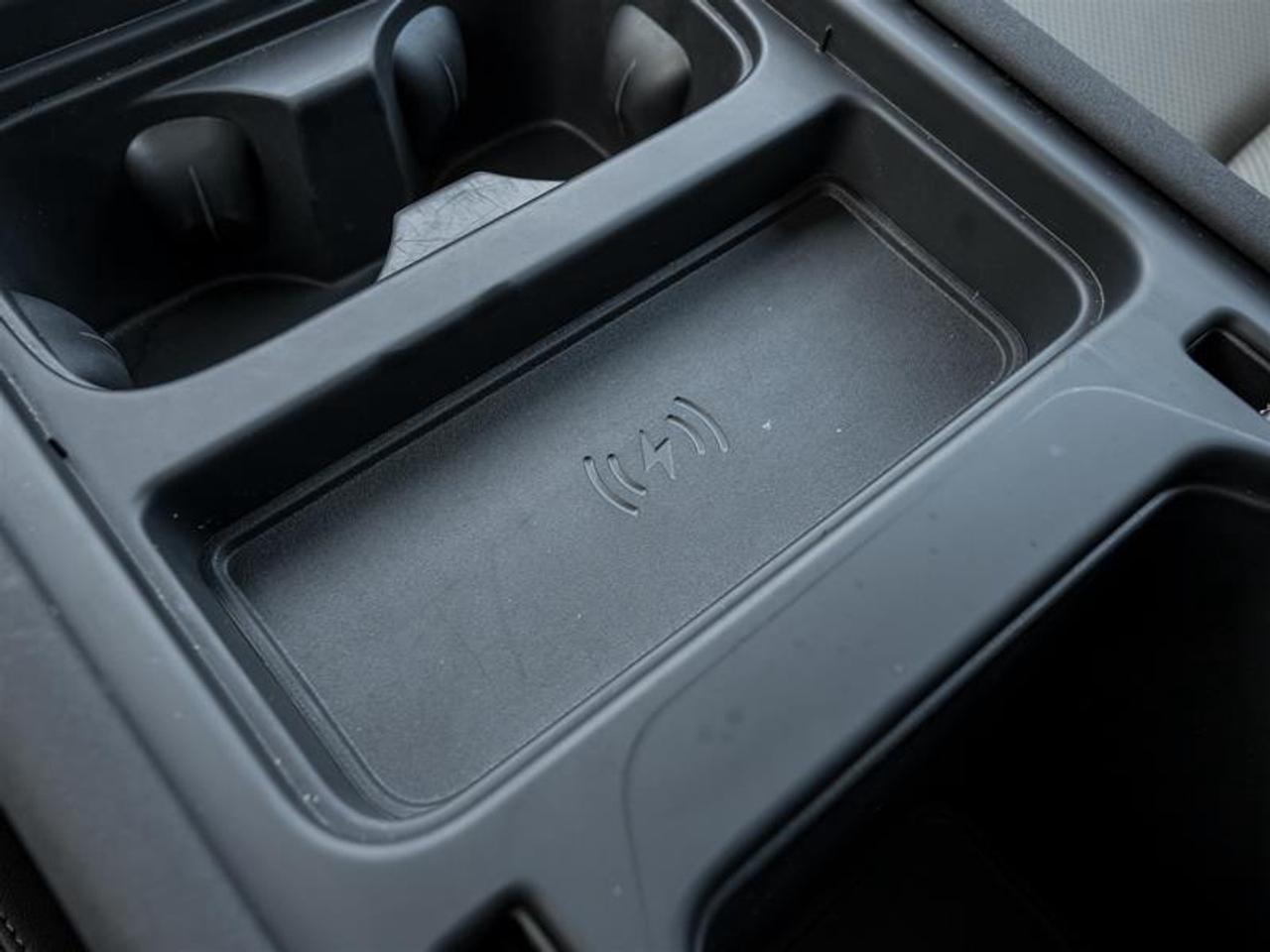 2022 Land Rover Defender S 4dr All-Wheel Drive 110 Photo