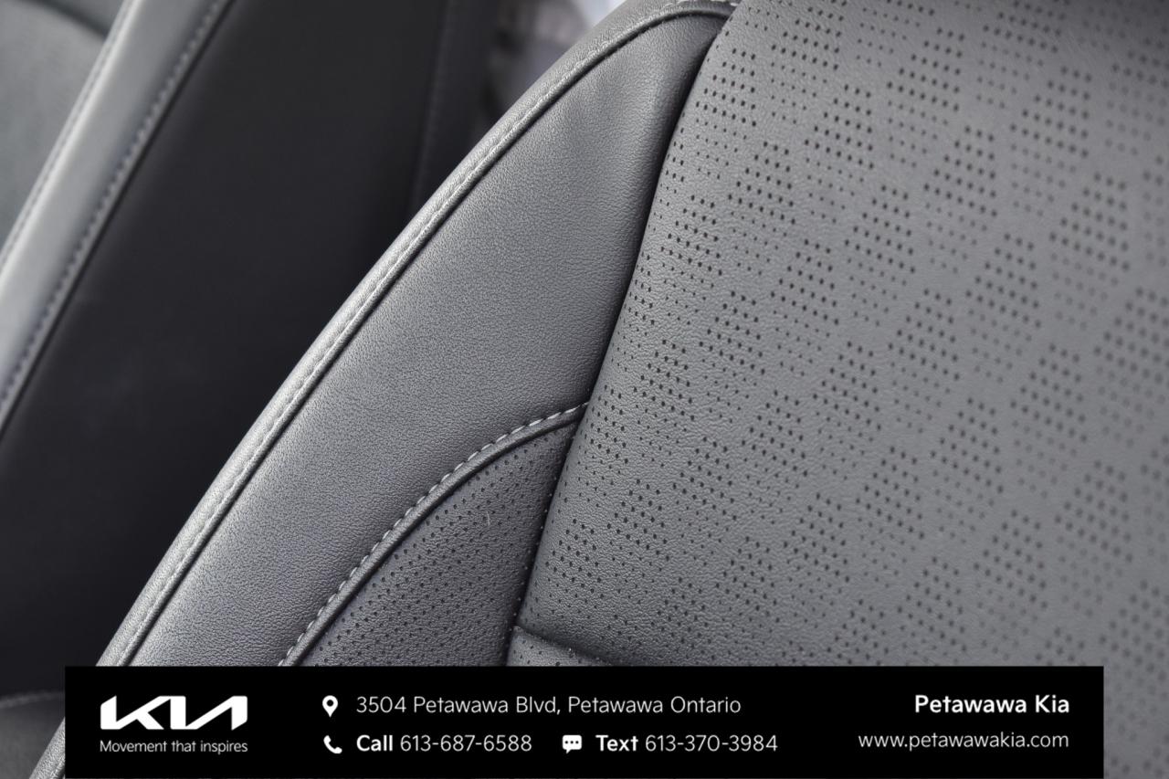 2023 Kia Seltos SX Turbo w/Black Interior 4dr All-Wheel Drive Photo