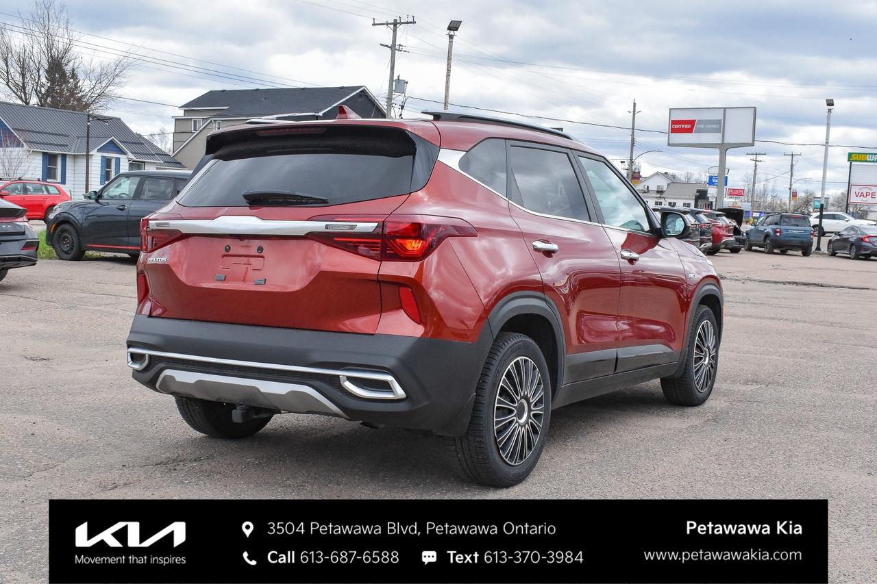2023 Kia Seltos SX Turbo w/Black Interior 4dr All-Wheel Drive Photo