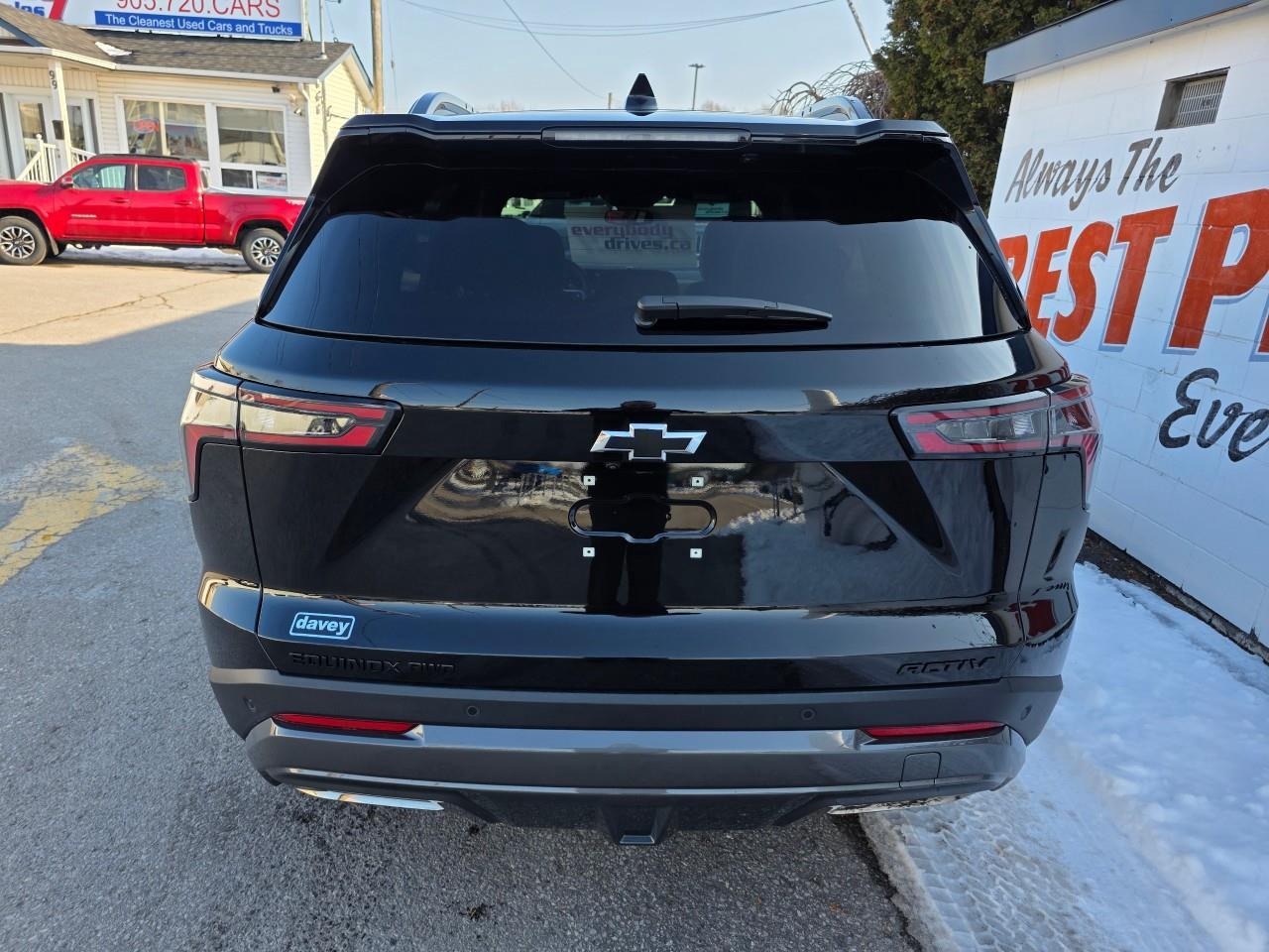 2025 Chevrolet Equinox ACTIV 4dr All-Wheel Drive Photo