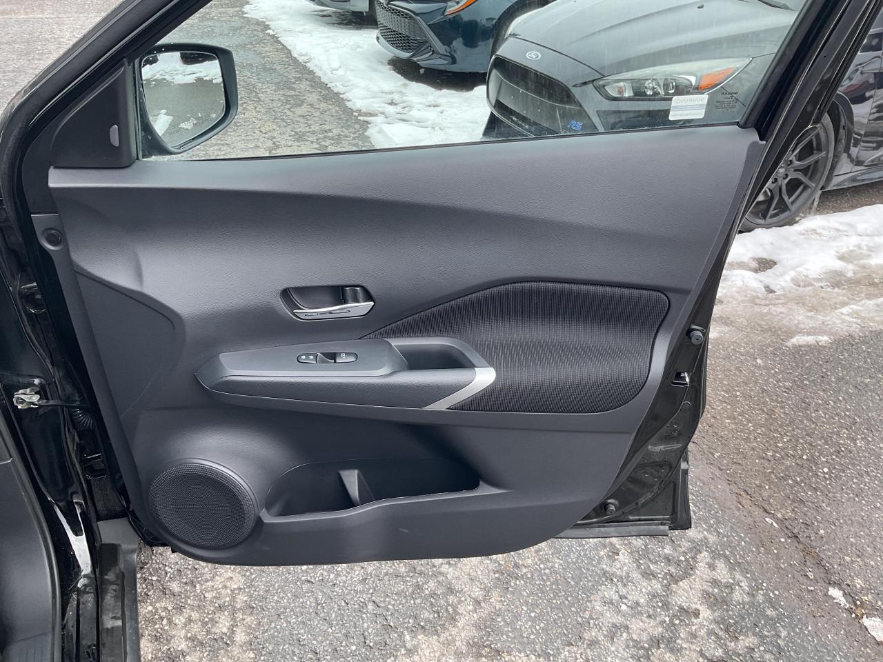 2024 Nissan Kicks SV 4dr Front-Wheel Drive Photo