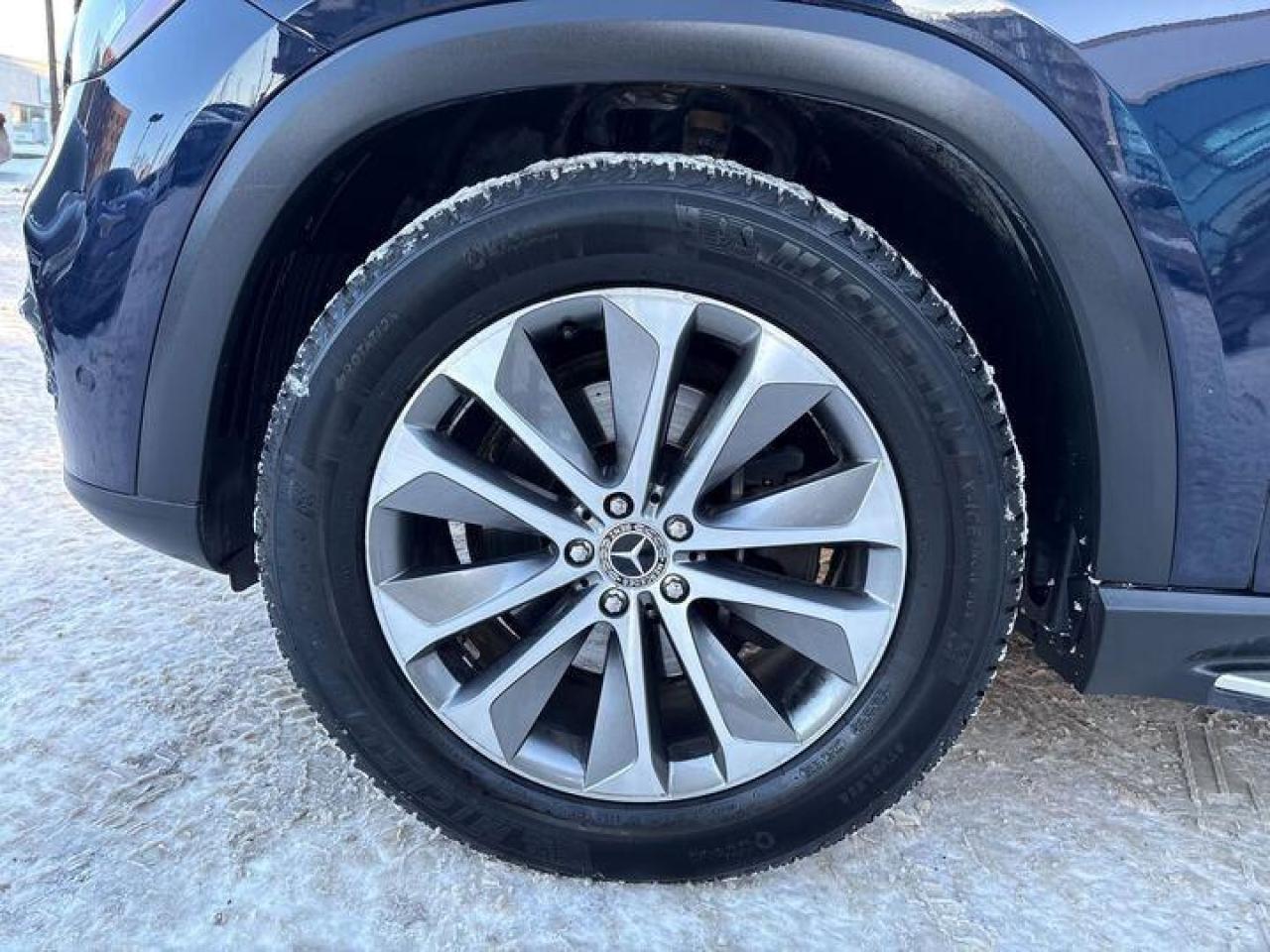 2020 Mercedes-Benz GLE 350 Base GLE 350 4dr 4MATIC Sport Utility Photo