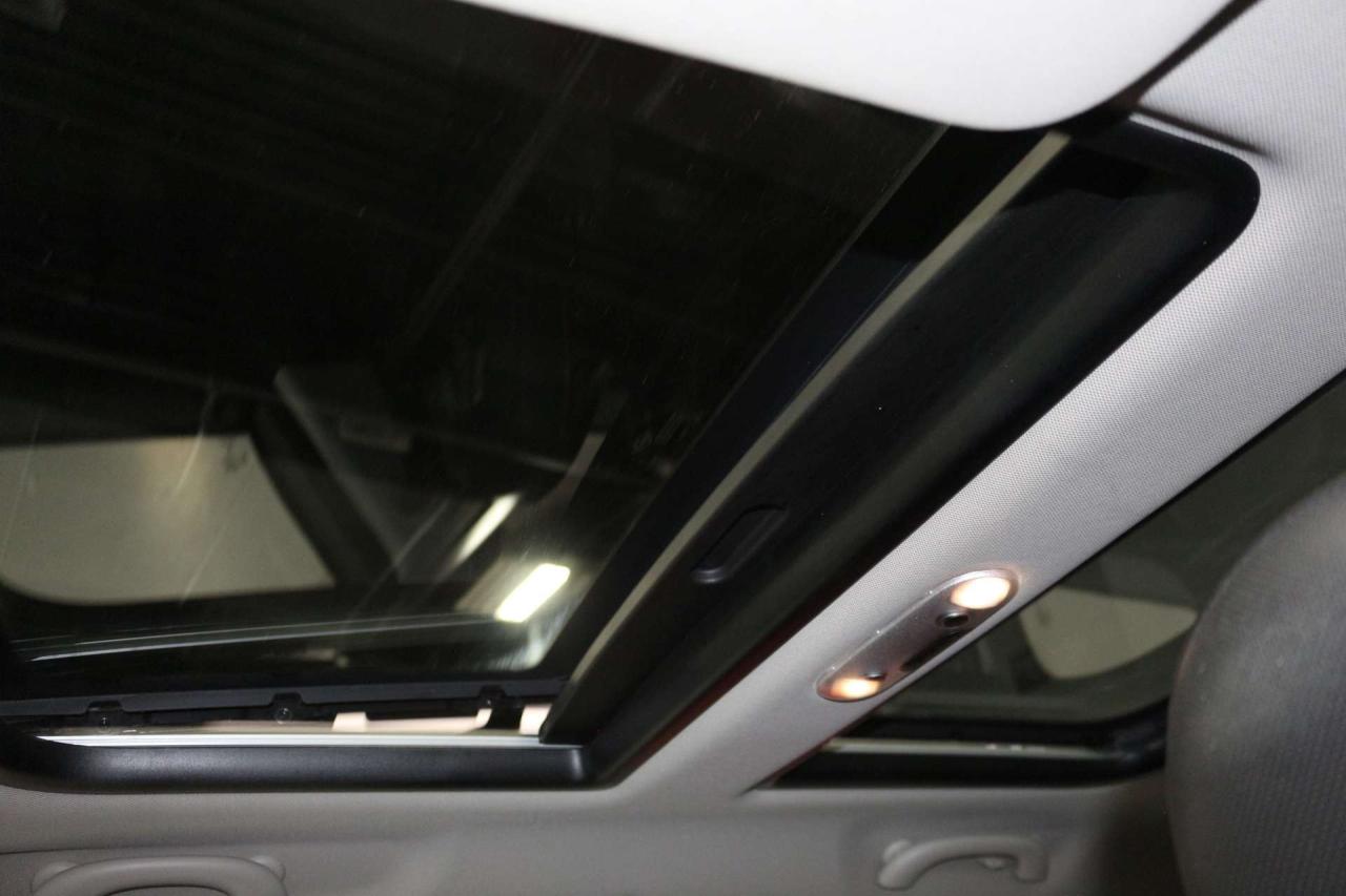 2018 MINI Countryman Cooper S AWD NAVIGATION REAR VIEW CAMERA Photo