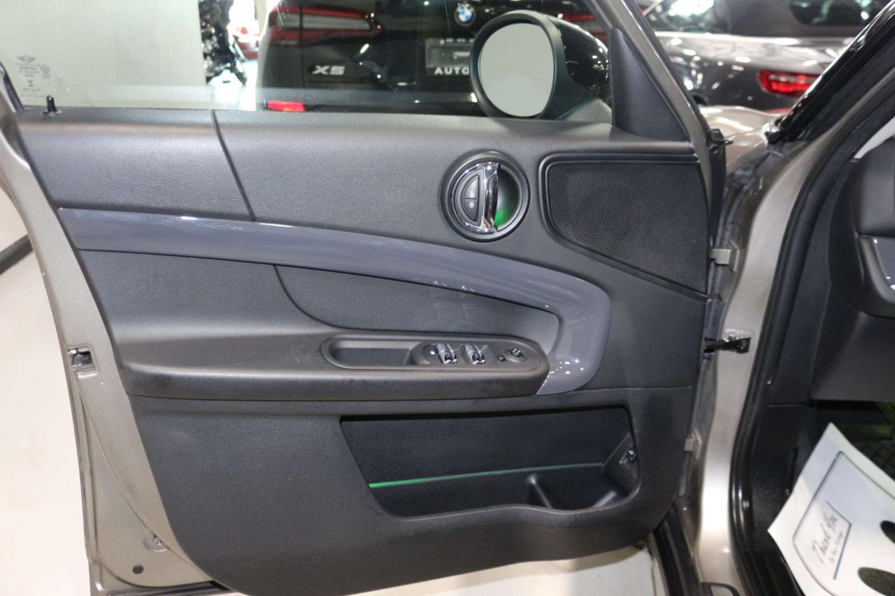 2018 MINI Countryman Cooper S AWD NAVIGATION REAR VIEW CAMERA Photo