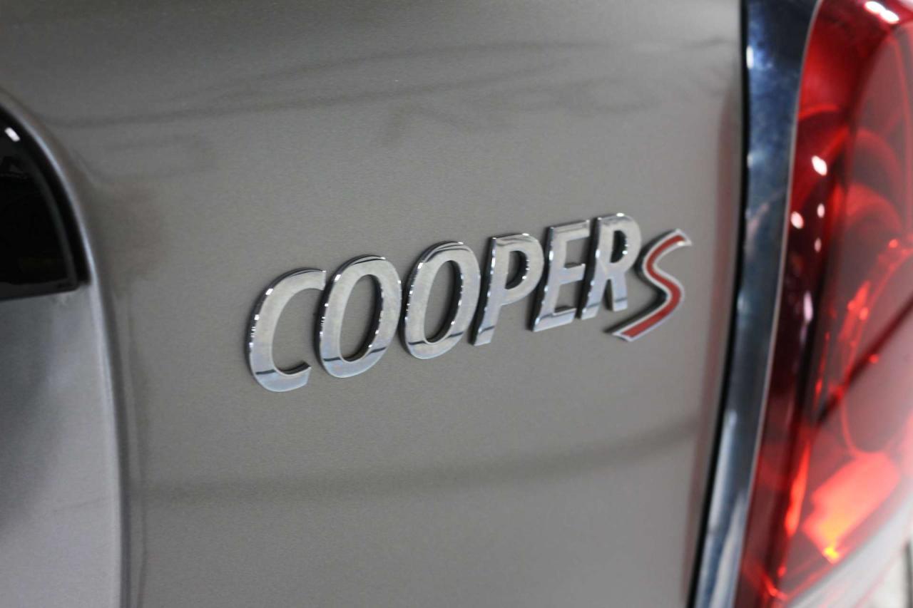 2018 MINI Countryman Cooper S AWD NAVIGATION REAR VIEW CAMERA Photo