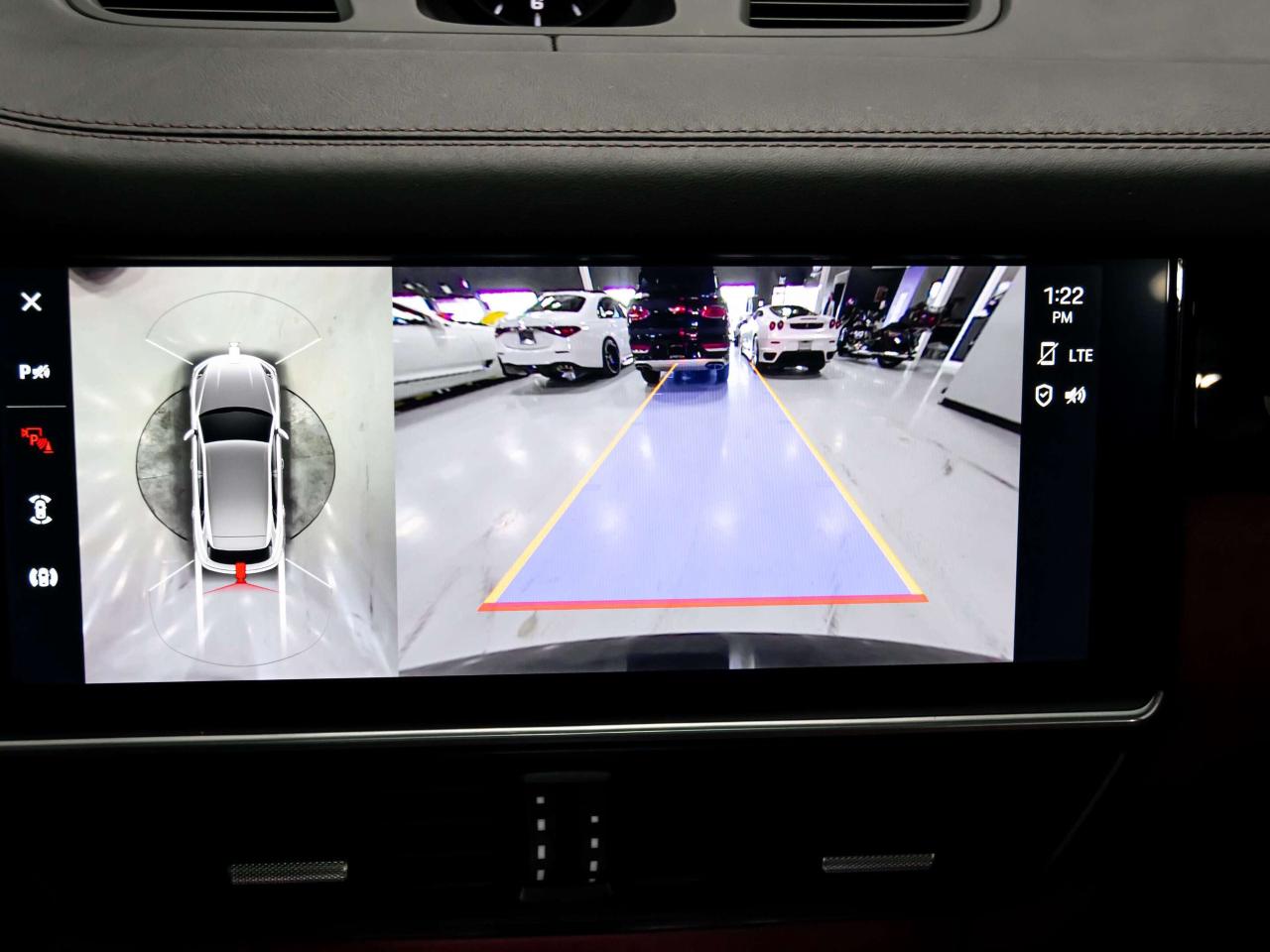 2023 Porsche Cayenne HEADS UP BLIND SPOTS RED INT NAVI REAR CAM Photo