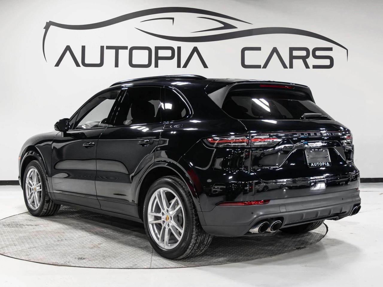 2023 Porsche Cayenne NO ACCIDENT,HEADS UP BLIND SPOTS RED INT NAVI Photo