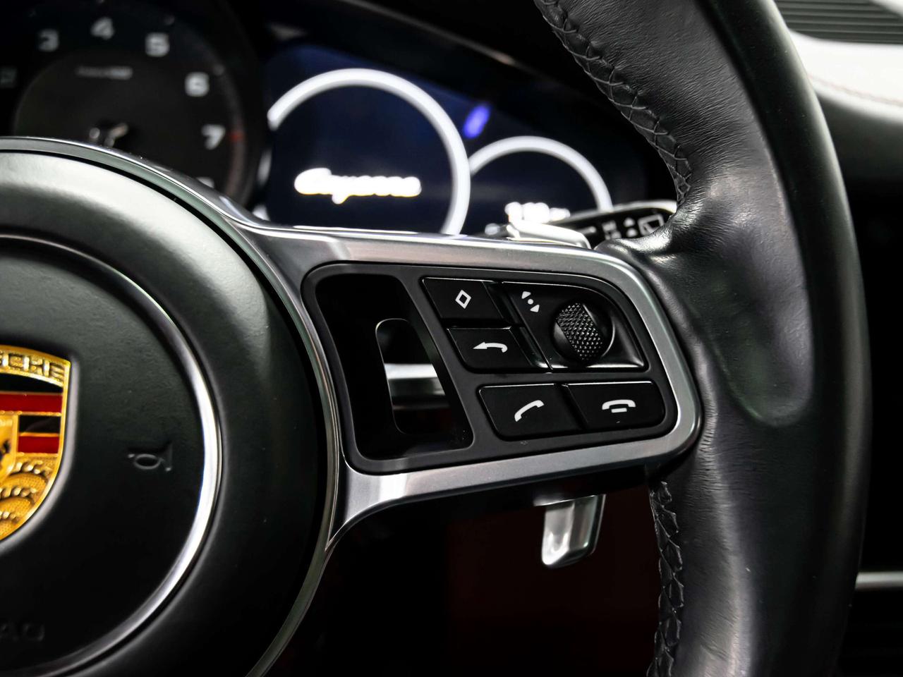 2023 Porsche Cayenne NO ACCIDENT,HEADS UP BLIND SPOTS RED INT NAVI Photo