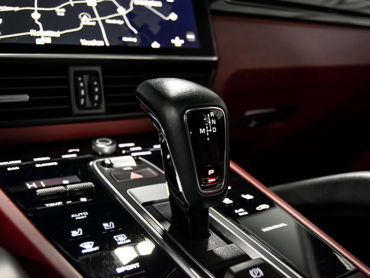 2023 Porsche Cayenne NO ACCIDENT,HEADS UP BLIND SPOTS RED INT NAVI Photo