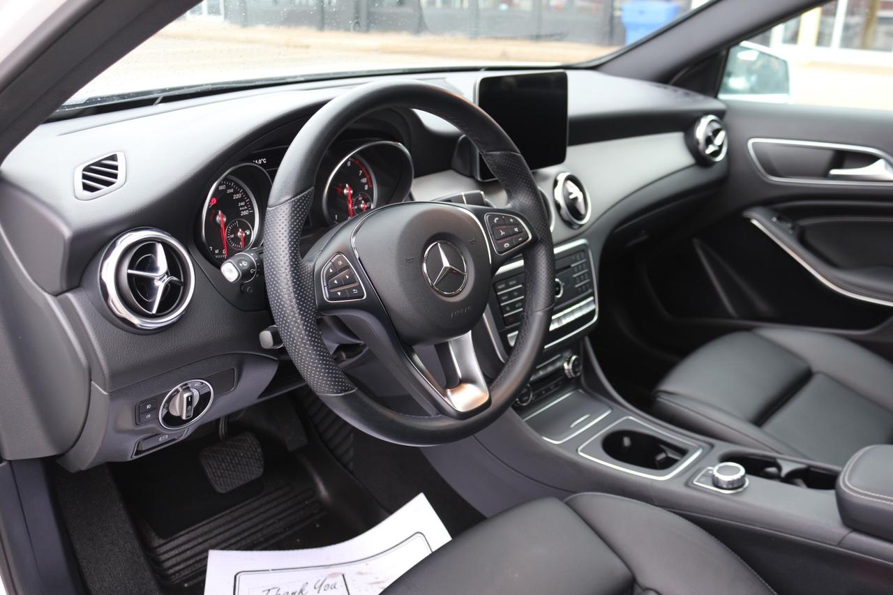 2020 Mercedes-Benz GLA BLIND SPOTS REAR VIEW CAMERA PANORAMIC Photo