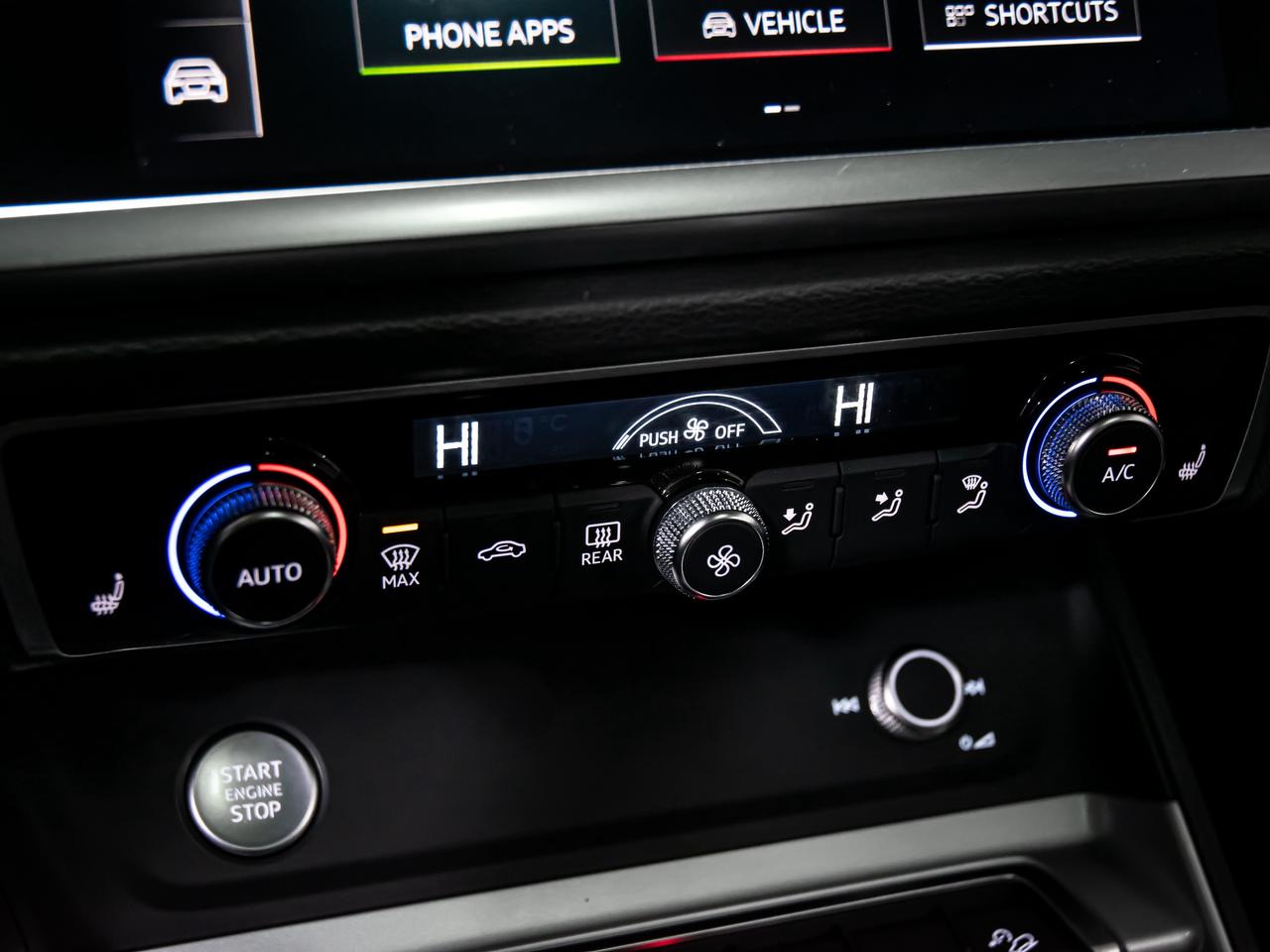 2020 Audi Q3 PROGRESSIV BLIND SPOTS REAR VIEW CAMERA Photo