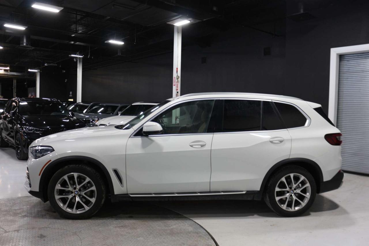 2021 BMW X5 xDrive Photo2