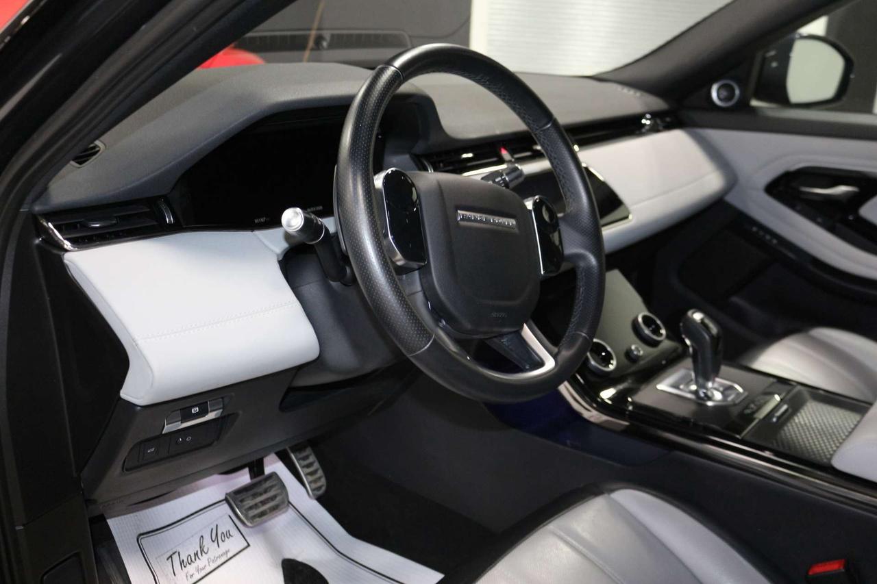 2020 Land Rover Range Rover Evoque R-DYNAMIC SE Photo