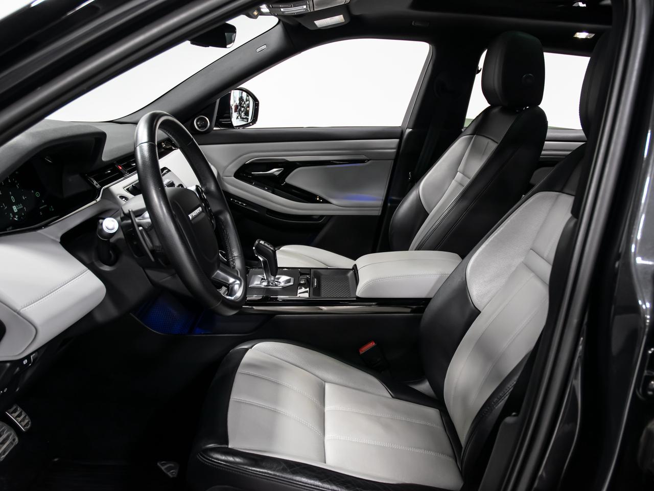 2020 Land Rover Range Rover Evoque P 300 R-DYNAMIC SE NAVI MERIDIAN SOUND REAR CAM Photo