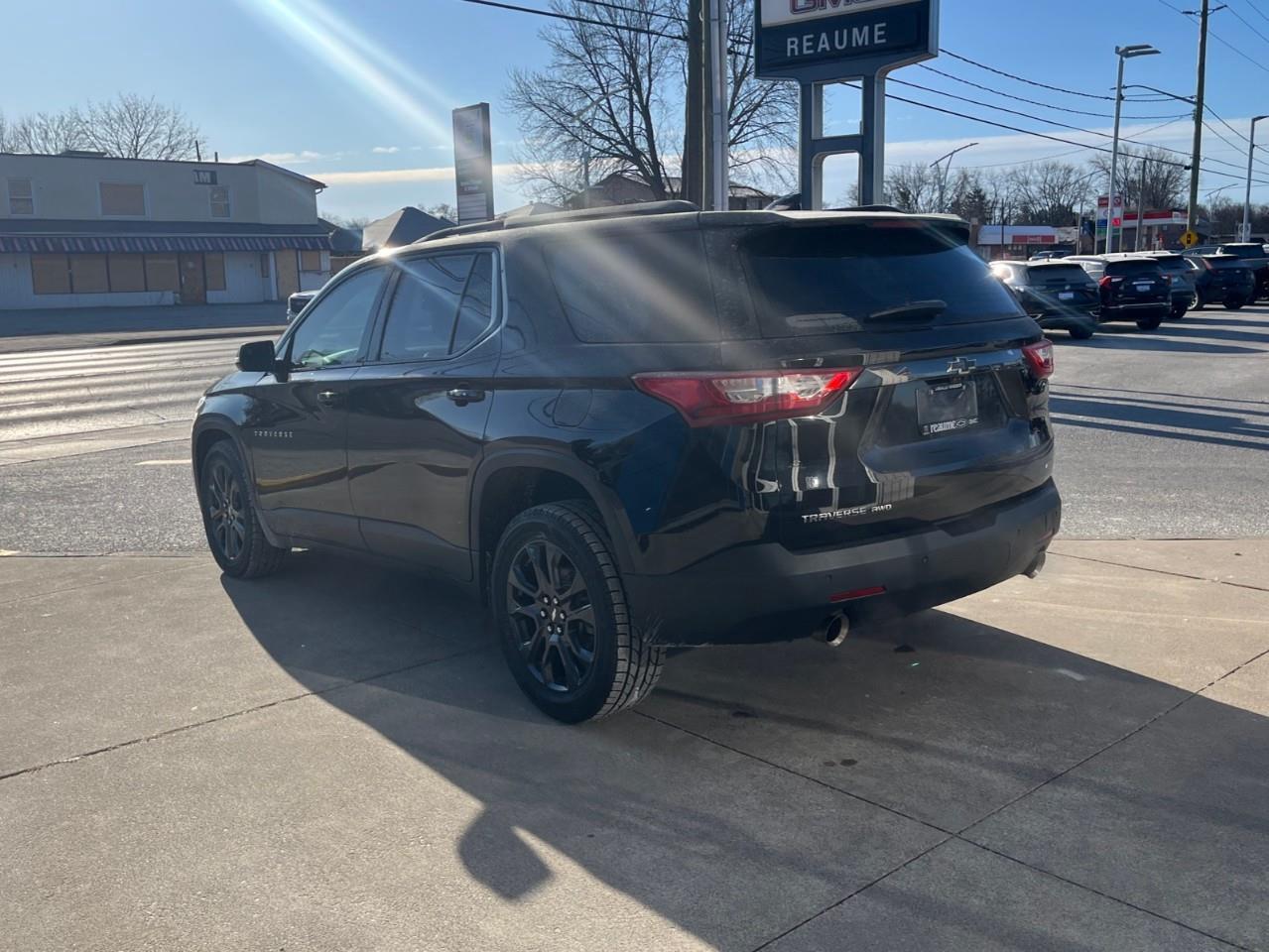 2020 Chevrolet Traverse RS SERVICED AND SOLD HERE Photo
