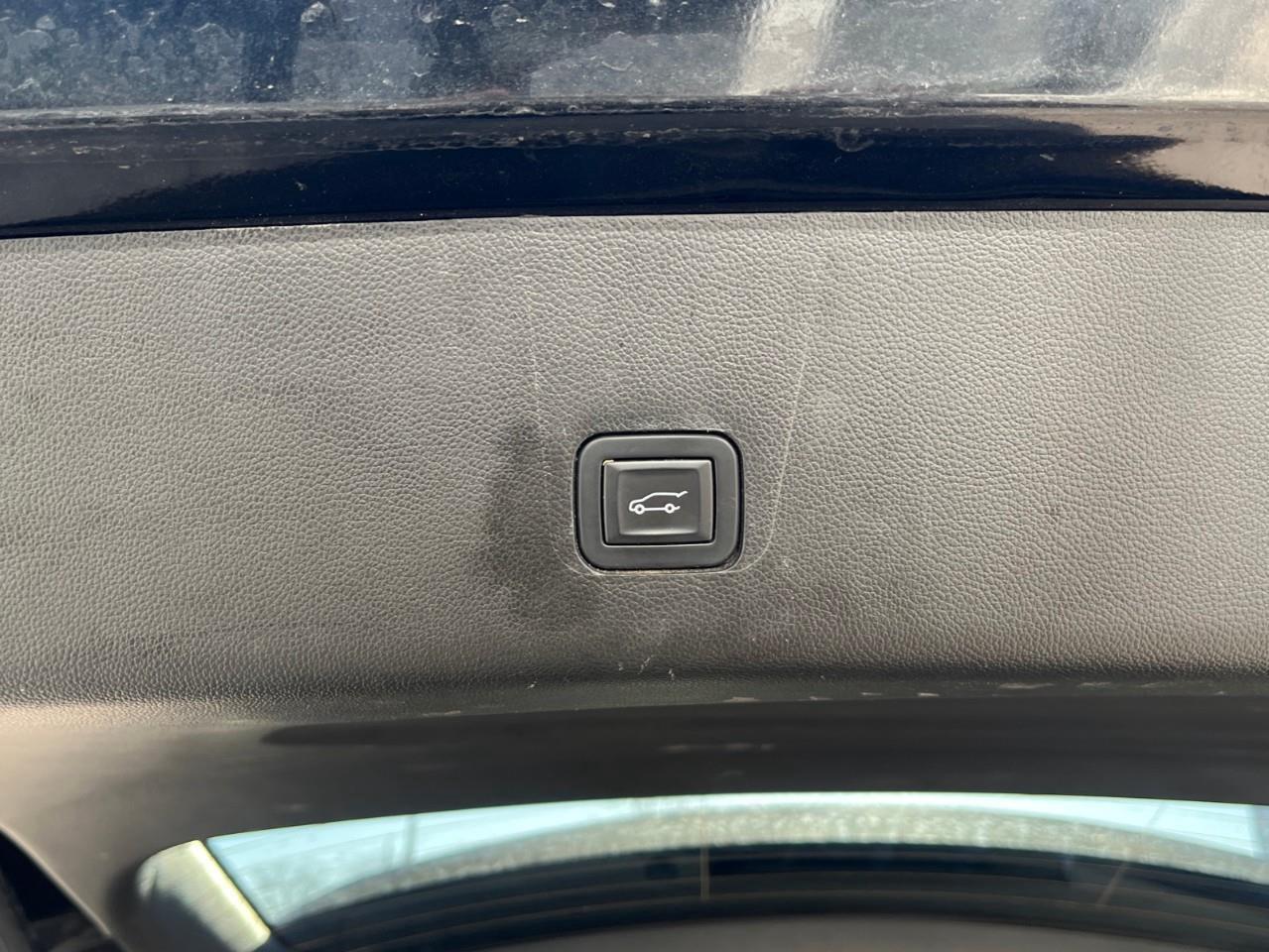 2020 Chevrolet Traverse RS SERVICED AND SOLD HERE Photo