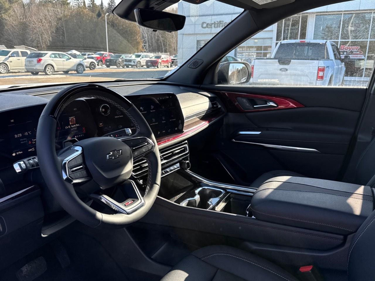 2026 Chevrolet Traverse AWD 4dr Z71 Photo