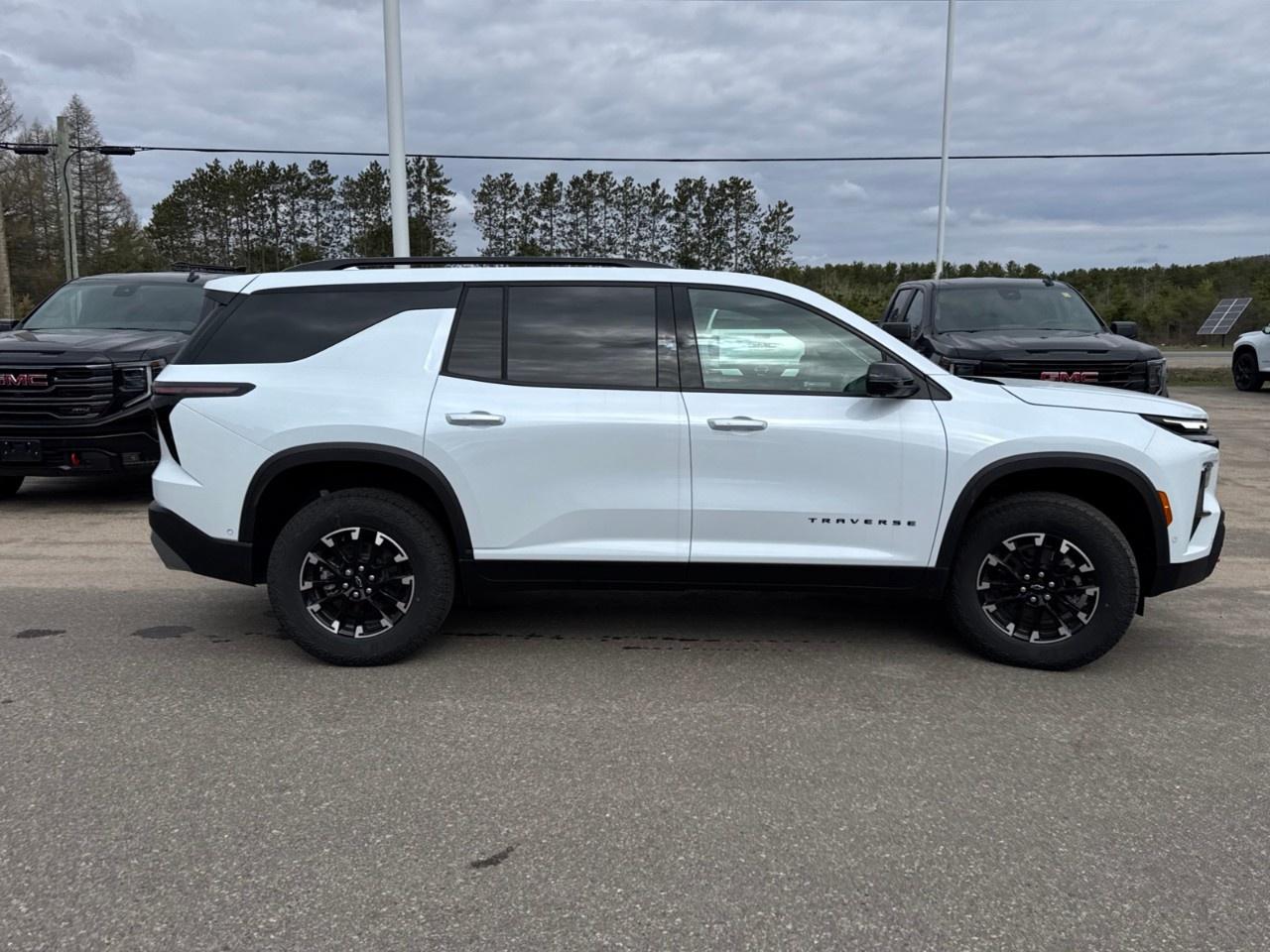 2026 Chevrolet Traverse AWD 4dr Z71 Photo